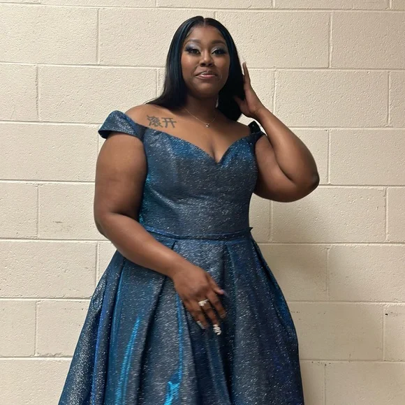 Dresses | Sz 22 Prom Dress | Poshmark